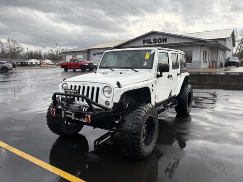 Used 2014 Jeep Wrangler Unlimited Sport w/ Quick Order Package 24S image 4