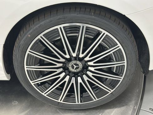 New 2026 Mercedes-Benz CLE 300 4MATIC Coupe image 21