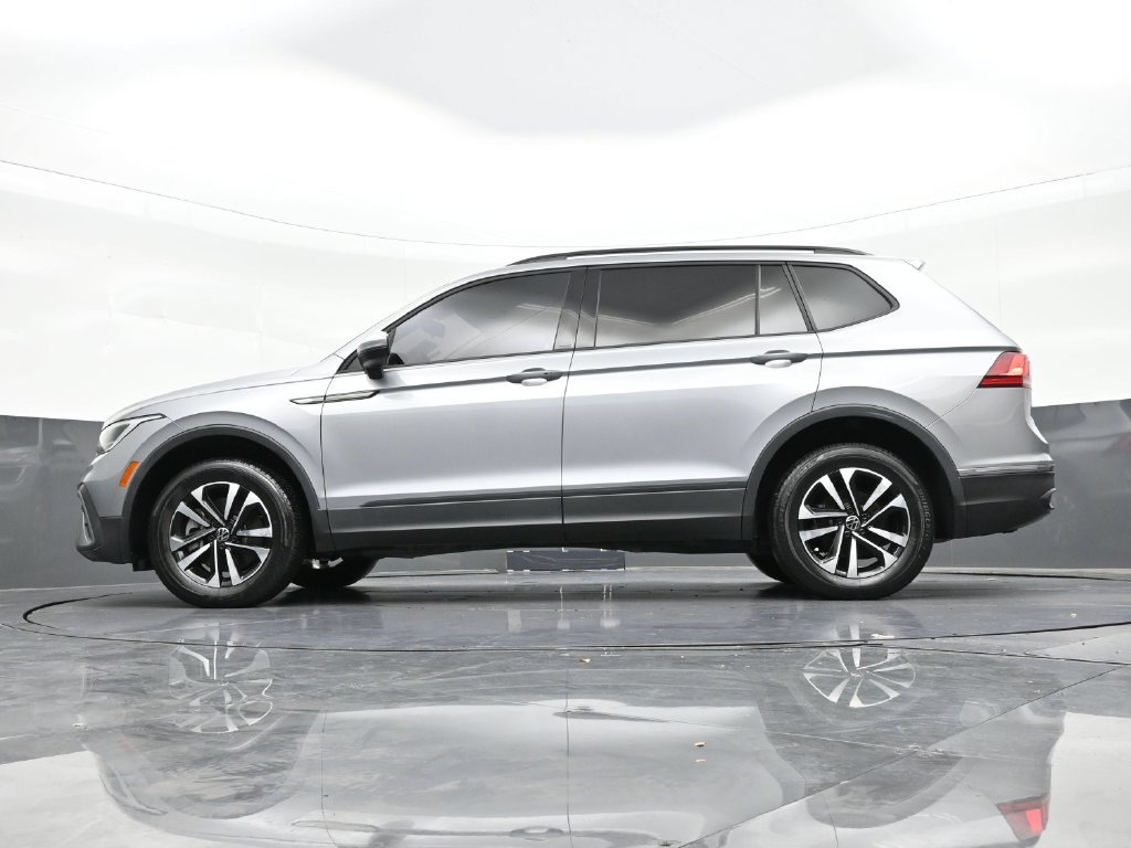 Used 2022 Volkswagen Tiguan S FWD image 24