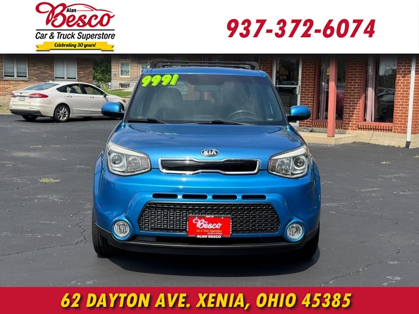 Used 2015 Kia Soul + w/ Audio Package FWD image 2