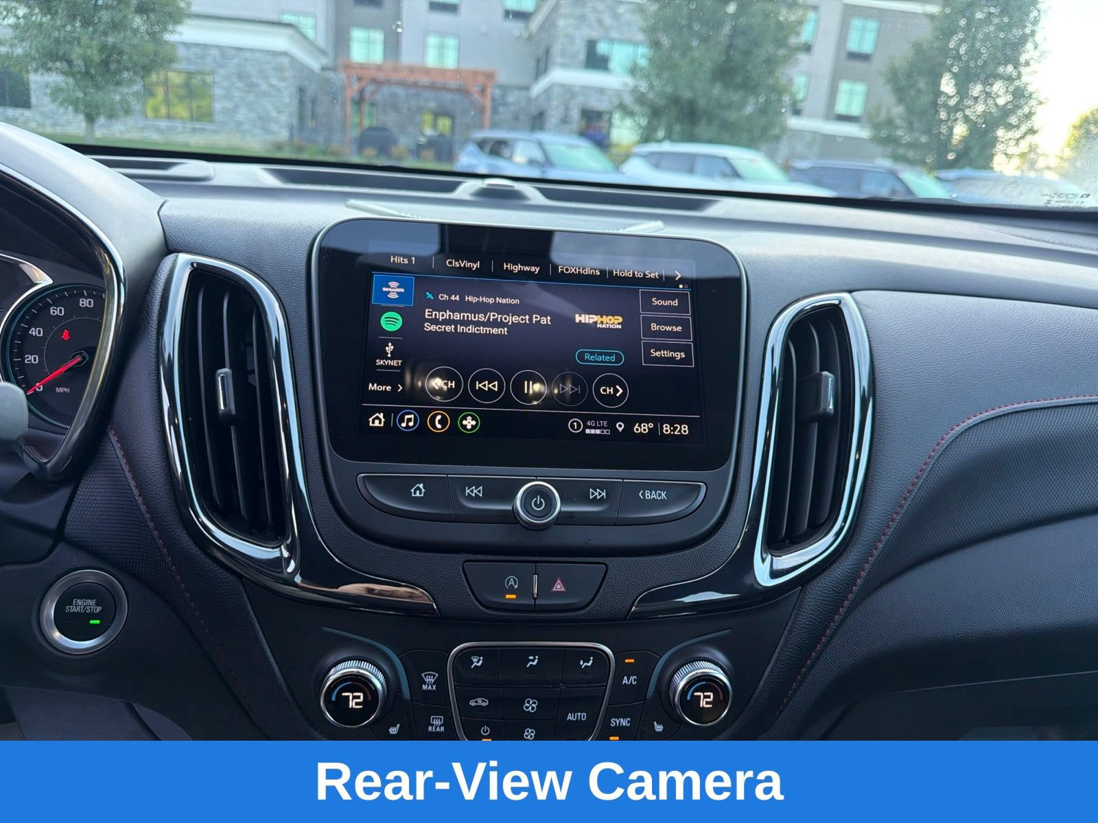 Used 2024 Chevrolet Equinox RS w/ RS Leather Package FWD image 16