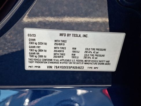 Used 2023 Tesla Model Y Long Range AWD/4WD image 25