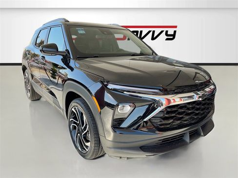 Used 2024 Chevrolet TrailBlazer RS w/ Driver Confidence Package image 1