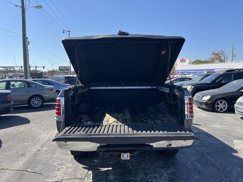 Used 2007 Nissan Titan SE image 11