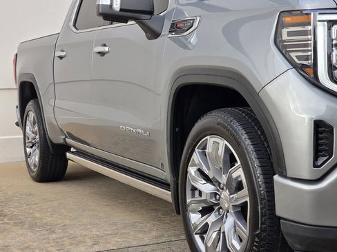 Used 2024 GMC Sierra 1500 Denali AWD/4WD image 42
