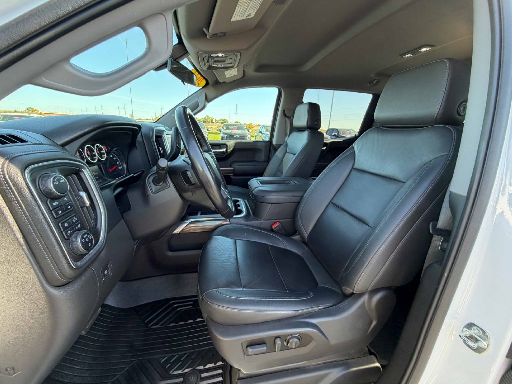 Used 2022 Chevrolet Silverado 1500 LT Trail Boss w/ LT Trail Boss Premium Package AWD/4WD image 19