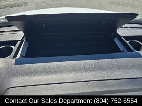 Used 2020 Freightliner Sprinter 3500 image 29