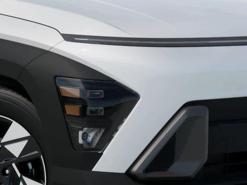 New 2025 Hyundai Kona SEL AWD/4WD image 9