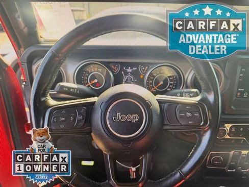 Used 2023 Jeep Gladiator Sport AWD/4WD image 5