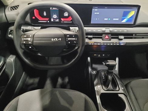 Used 2025 Kia K4 FWD image 22