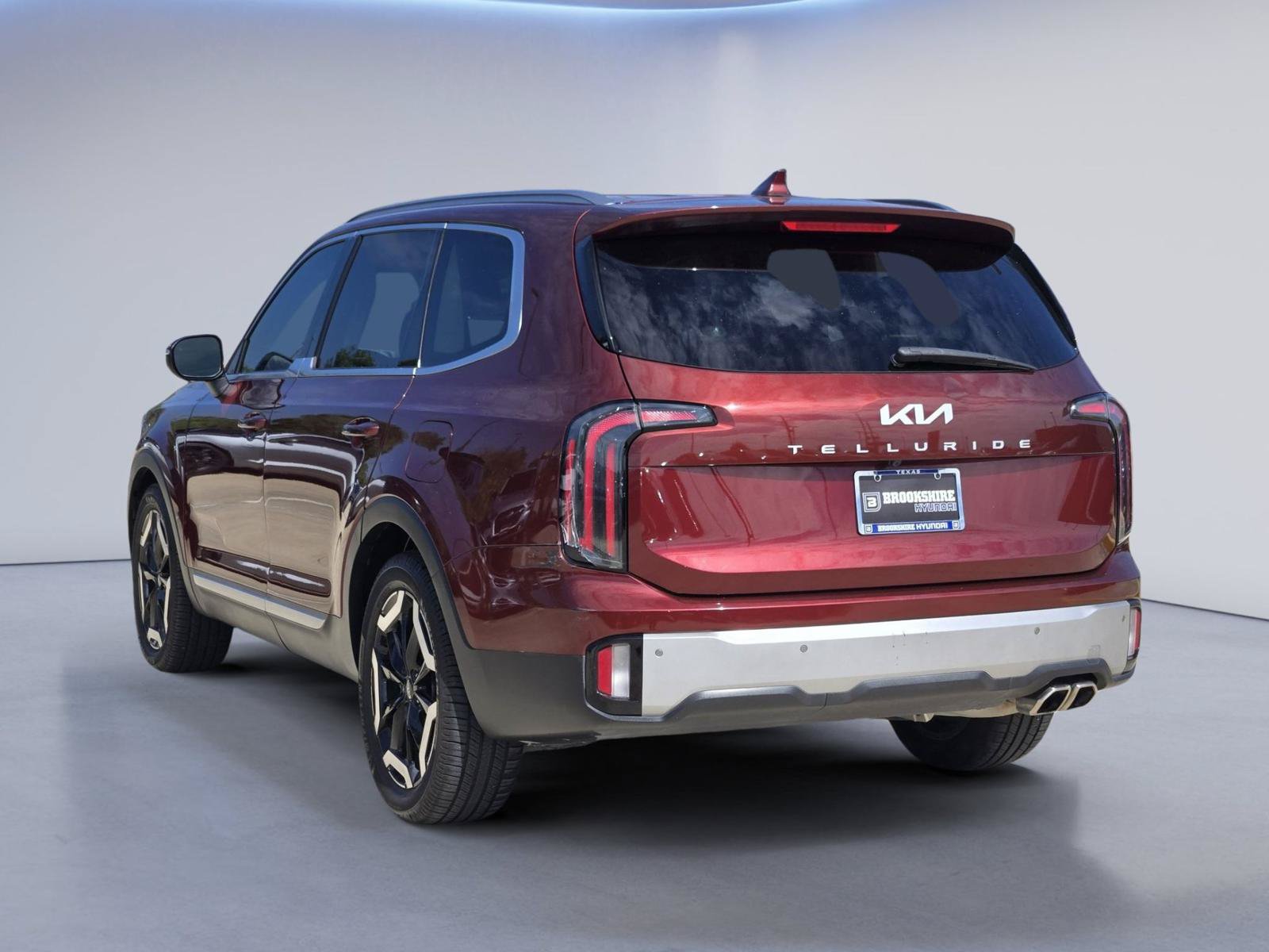Used 2023 Kia Telluride EX FWD image 8