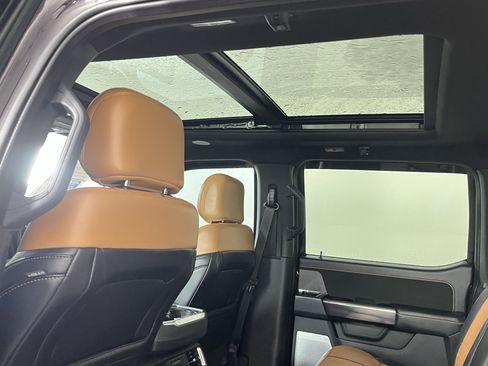 Used 2021 Ford F150 Platinum w/ Equipment Group 701A High image 13