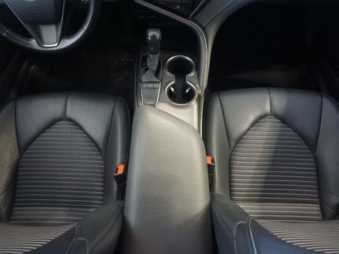 Used 2023 Toyota Camry SE FWD image 26