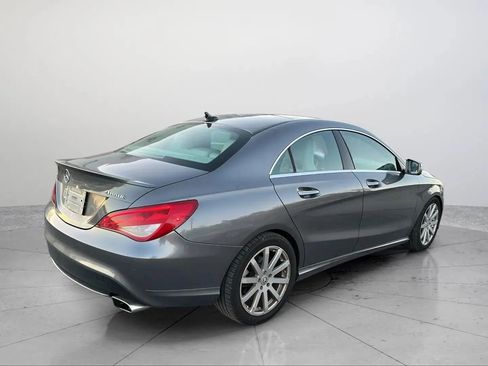 Used 2015 Mercedes-Benz CLA 250 4MATIC image 5