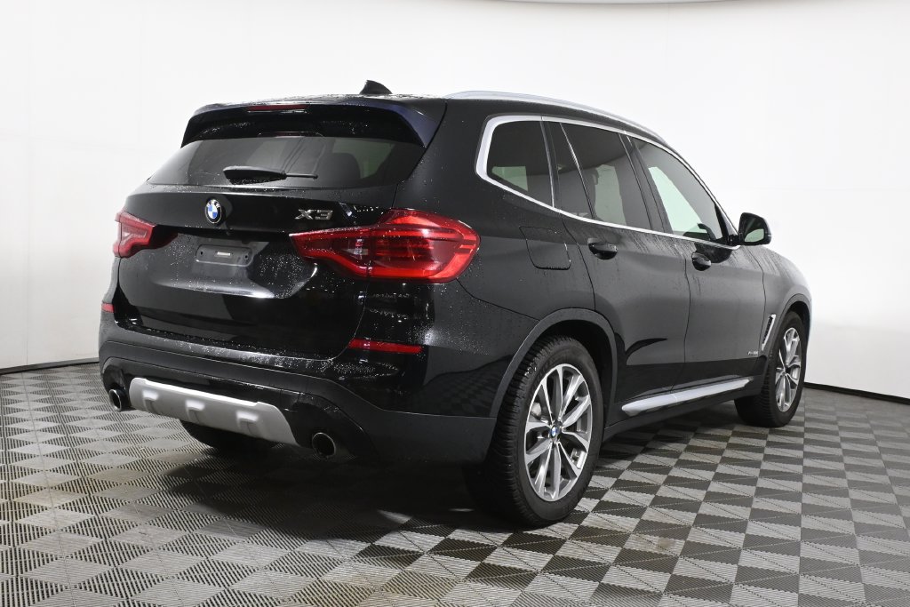 Used 2018 BMW X3 xDrive30i AWD/4WD image 11