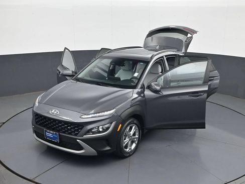 Certified 2023 Hyundai Kona SEL w/ Convenience Package AWD/4WD image 30