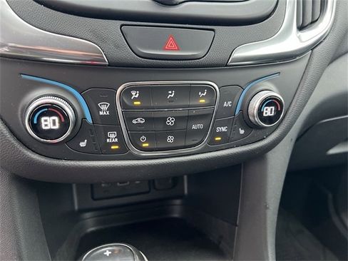Certified 2021 Chevrolet Equinox LT image 16
