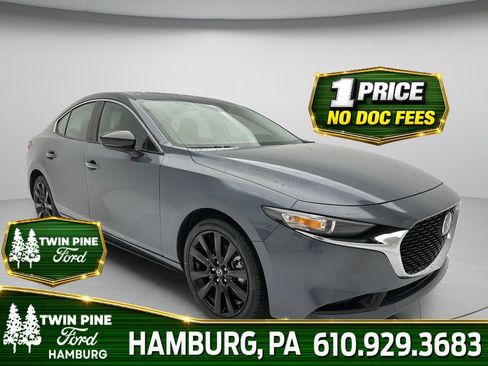 Used 2025 MAZDA MAZDA3 s AWD/4WD image 1