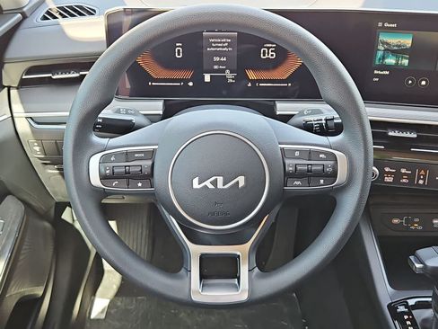 New 2026 Kia K5 LXS FWD image 21