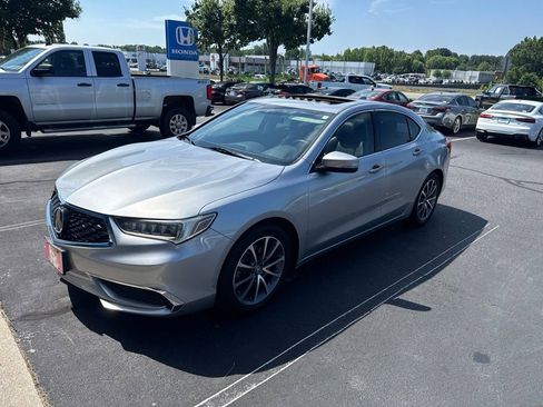 Used 2019 Acura TLX V6 FWD image 3