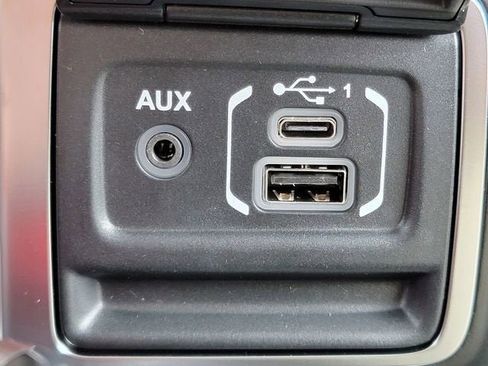 New 2026 Jeep Wrangler Unlimited Rubicon AWD/4WD image 8