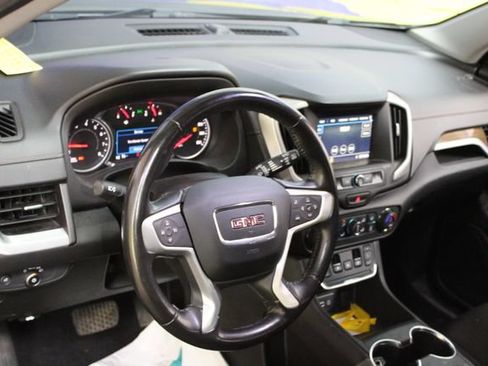 Used 2019 GMC Terrain SLE FWD image 14