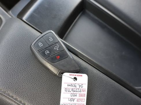 Used 2023 Chevrolet Silverado 1500 RST AWD/4WD image 29