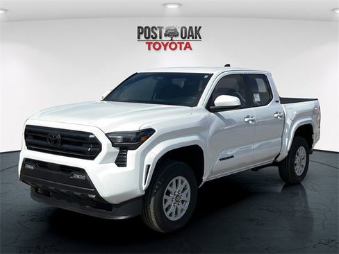 New 2026 Toyota Tacoma SR5 image 3