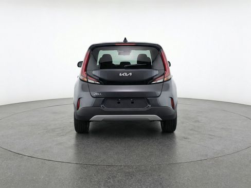 Used 2025 Kia Soul LX w/ LX Technology Package FWD image 7
