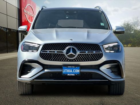 Used 2024 Mercedes-Benz GLE 450 4MATIC image 11
