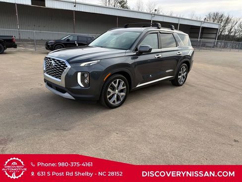 Used 2020 Hyundai Palisade SEL image 2