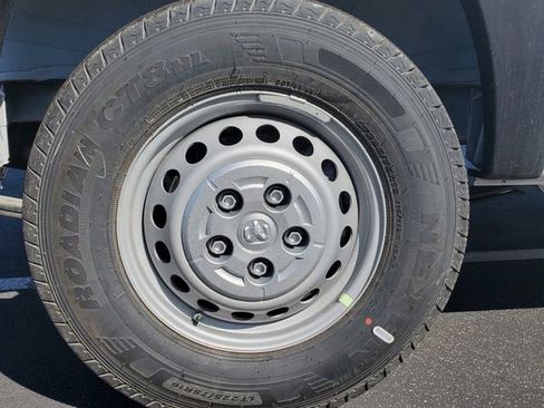 New 2024 RAM ProMaster 2500 image 5