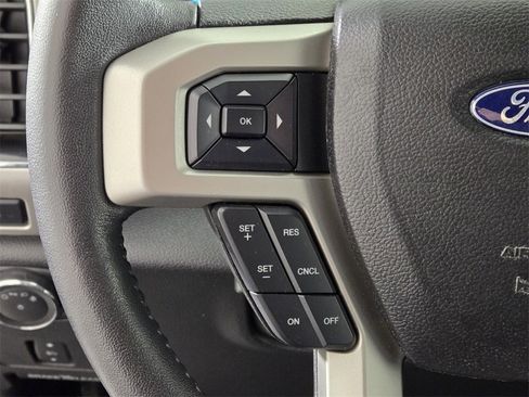 Used 2019 Ford F250 Lariat image 26
