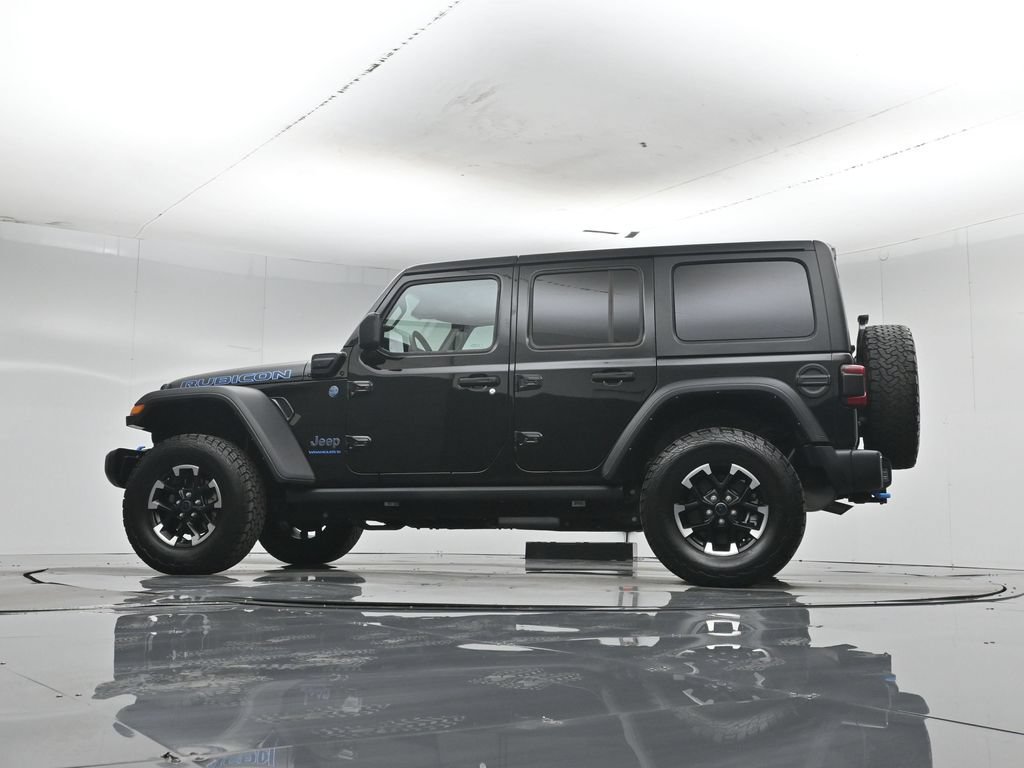 Used 2024 Jeep Wrangler Unlimited Rubicon 4xe w/ Technology Group AWD/4WD image 53