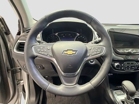 Certified 2022 Chevrolet Equinox Premier AWD/4WD image 10
