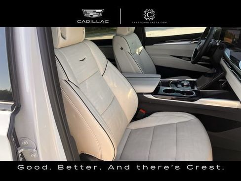 Certified 2025 Cadillac Escalade Sport AWD/4WD image 26