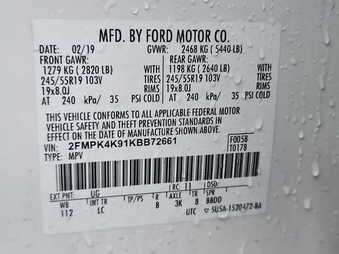 Used 2019 Ford Edge Titanium w/ Cold Weather Package image 37