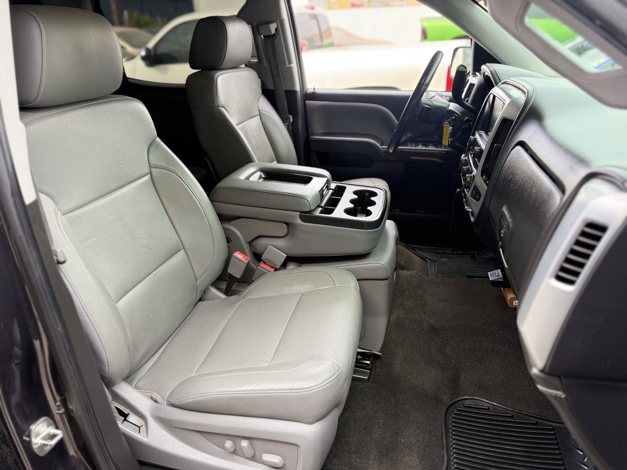 Used 2015 GMC Sierra 1500 SLT RWD image 16