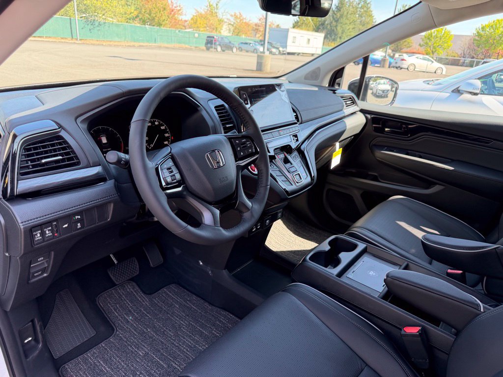 New 2026 Honda Odyssey Elite image 16