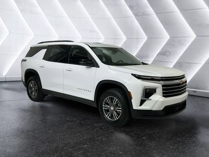 Certified 2025 Chevrolet Traverse LT