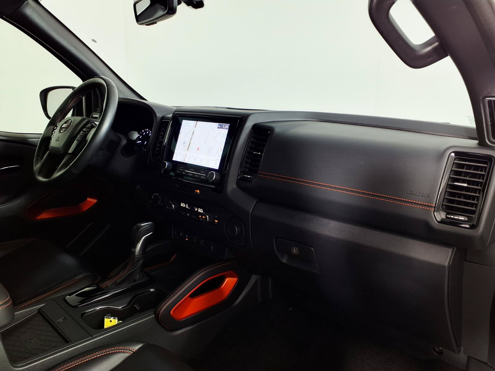 Used 2023 Nissan Frontier PRO-4X w/ Pro-4X Premium Package AWD/4WD image 9