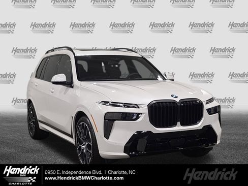 New 2026 BMW X7 xDrive40i AWD/4WD image 1