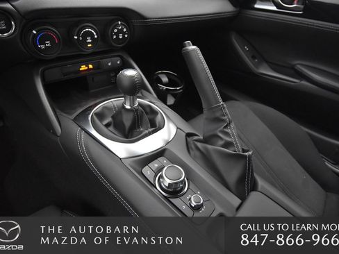 New 2026 MAZDA MX-5 Miata Club w/ Weather Package RWD image 33