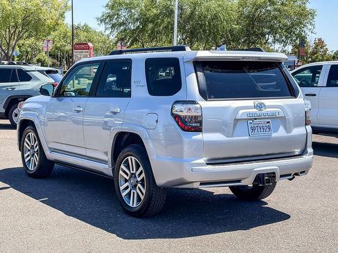 Used 2022 Toyota 4Runner TRD Sport w/ Technology Package RWD image 2