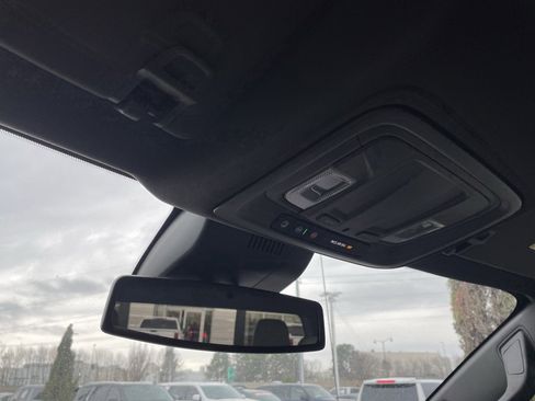 Used 2023 GMC Sierra 1500 SLT w/ SLT Premium Package image 20