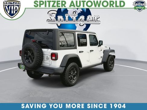 Used 2022 Jeep Wrangler Unlimited Sport AWD/4WD image 9