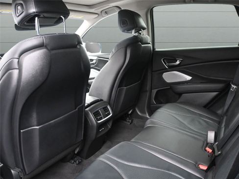 Certified 2024 Acura RDX SH-AWD w/ Technology Package image 8