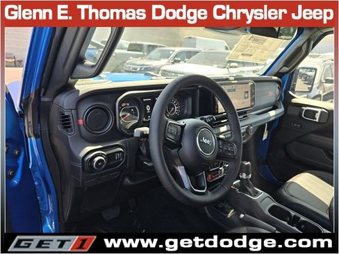 New 2026 Jeep Wrangler Unlimited Rubicon AWD/4WD image 8