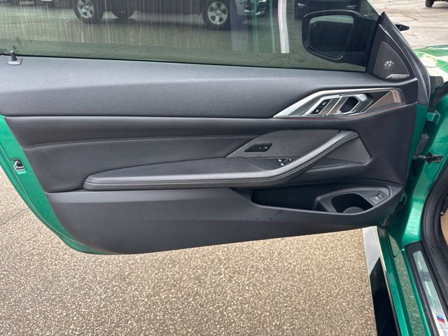 Used 2021 BMW M4 Competition w/ Executive Package RWD image 8