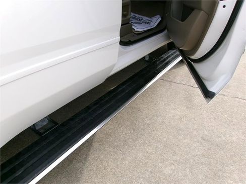 Used 2017 Chevrolet Tahoe Premier image 9